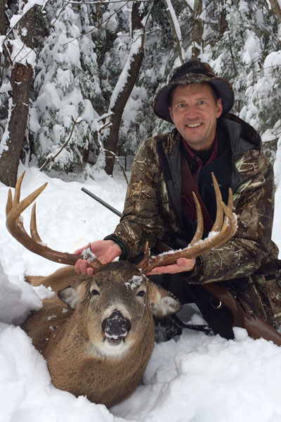 Paul Nash with a 172-pound St. Lawrence County 10-pointer