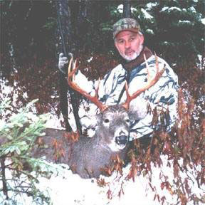 2002: Charlie Mead of Kingsbury, NY, Northern Adirondacks buck