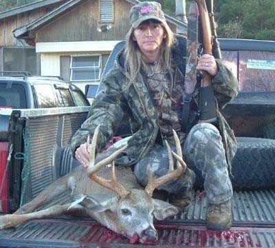 2009: Michell Donahue, 9-pointer, 200.5-pounds, Warren County