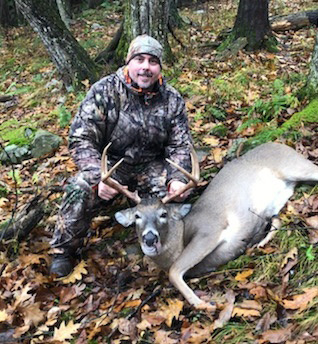 2018: Dustin St. Andrews of Glens Falls with a 165-pound, 8-pointer taken in Jefferson County.